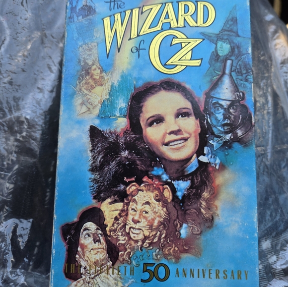 50th anniversary wizard of oz vhs with booklet - Picture 1 of 5